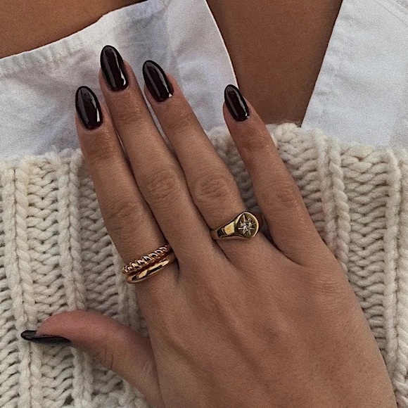 North Star signet ring, gold signet ring, gold stacking ring, gold ring - Picture 3 of 6